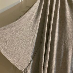 Avenue light Grey 26/28 butterfly style blouse w/silvery starburst embellishment